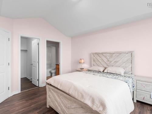 198 Nadia Drive, Dartmouth, NS 