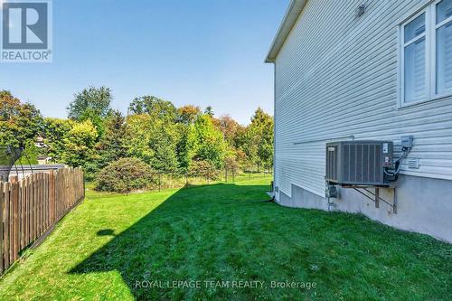 2136 Bergamot Circle, Ottawa, ON 