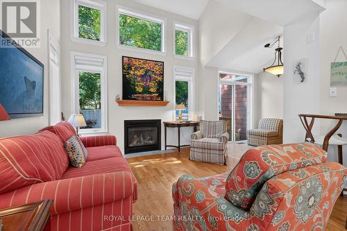66 Evelyn Powers Private, Ottawa, ON 