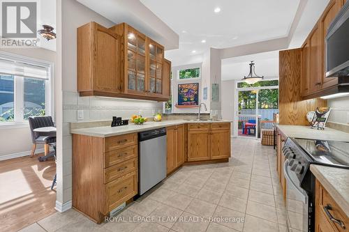 66 Evelyn Powers Private, Ottawa, ON 