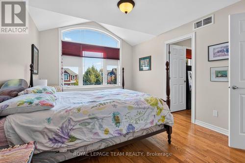 66 Evelyn Powers Private, Ottawa, ON 