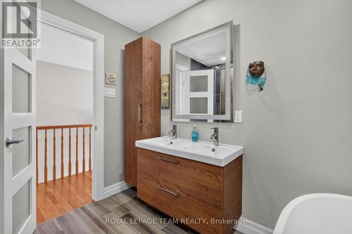 66 Evelyn Powers Private, Ottawa, ON 