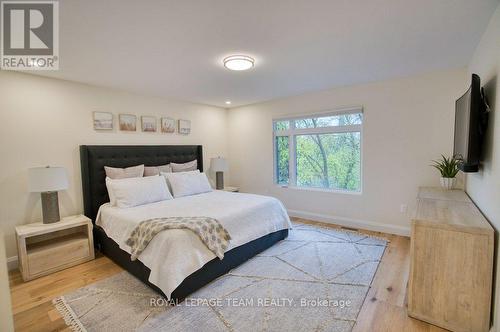 49 Aylen Avenue, Ottawa, ON 
