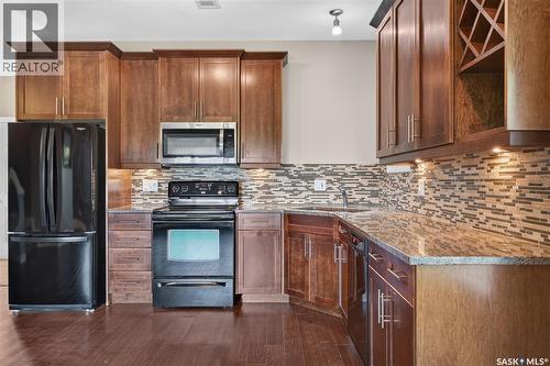 16 215 Hampton Green, Saskatoon, SK 