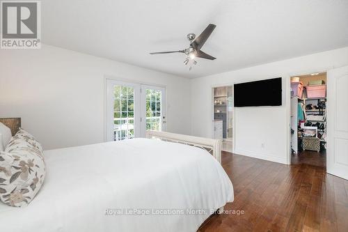 2 Mills Circle, Springwater (Midhurst), ON 