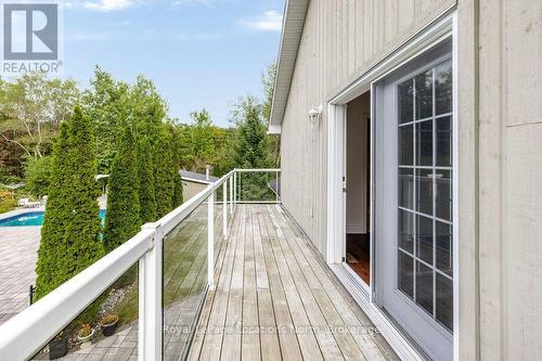 2 Mills Circle, Springwater (Midhurst), ON 