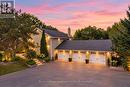 2 Mills Circle, Springwater (Midhurst), ON 