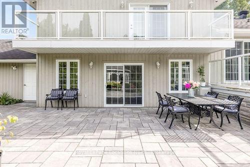 2 Mills Circle, Springwater (Midhurst), ON 