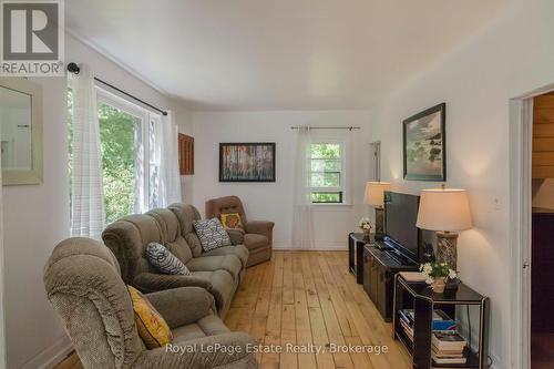 1227 2Nd Avenue S, Native Leased Lands, ON 