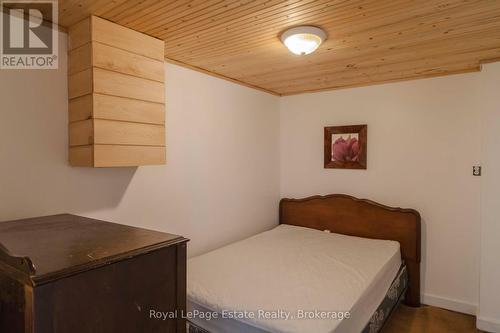 1227 2Nd Avenue S, Native Leased Lands, ON 