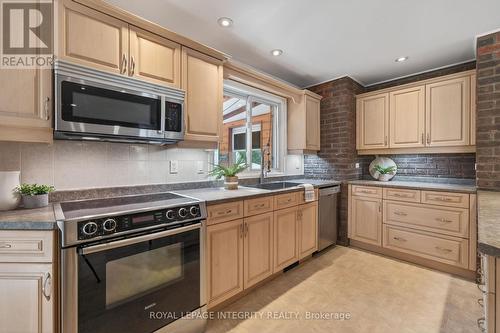 285 Fireside Drive, Ottawa, ON 