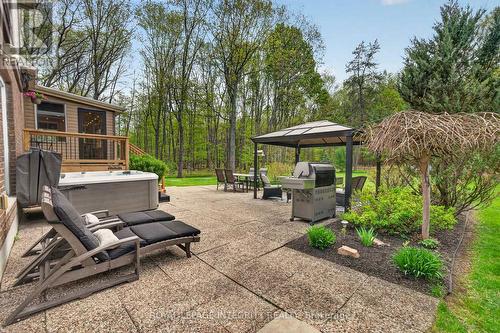 285 Fireside Drive, Ottawa, ON 
