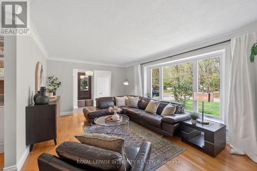 285 Fireside Drive, Ottawa, ON 