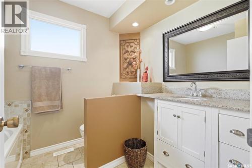 135 Broadway Avenue, Regina, SK 