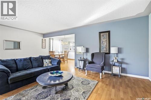135 Broadway Avenue, Regina, SK 