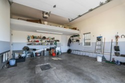 Garage - 