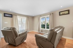 Salon - 