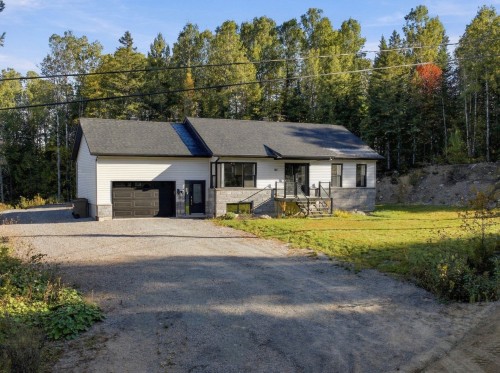 Front of Structure - 141 Rue Edna-Mcgurrin, Saint-Côme, QC 