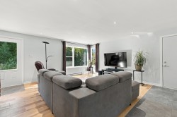 Salon - 