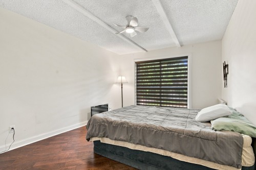 Bedroom - 26-121 Av. Hochar, Saint-Sauveur, QC 