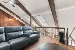 Mezzanine - 