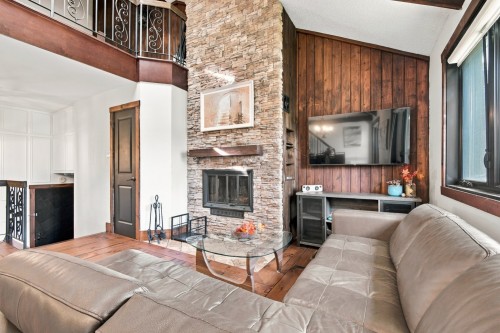 Living Room - 26-121 Av. Hochar, Saint-Sauveur, QC 