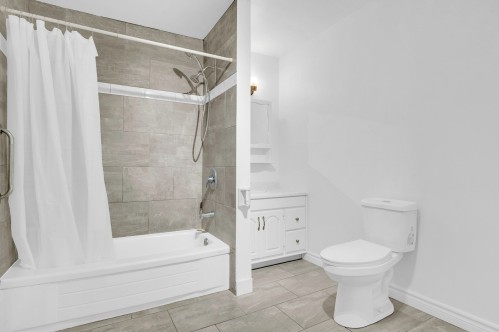 Bathroom - 10215 Rg St-Rémi, Mirabel, QC 