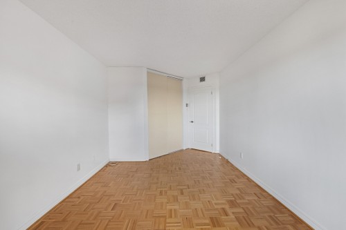 Bedroom - 902-795 Rue Muir, Montréal (Saint-Laurent), QC 