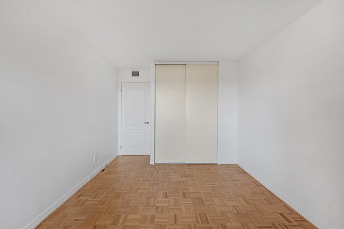 Bedroom - 902-795 Rue Muir, Montréal (Saint-Laurent), QC 