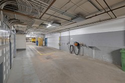 Garage - 