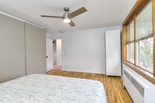 Master Bedroom - 4770 Av. St-Ignatius, Montréal (Côte-Des-Neiges/Notre-Dame-De-Grâce), QC 