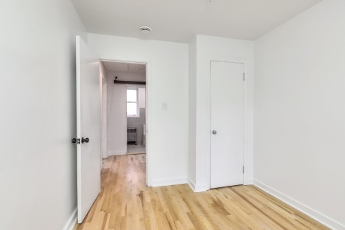 Bedroom - 4770 Av. St-Ignatius, Montréal (Côte-Des-Neiges/Notre-Dame-De-Grâce), QC 
