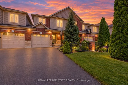 69 Sumner Crescent, Grimsby, ON 