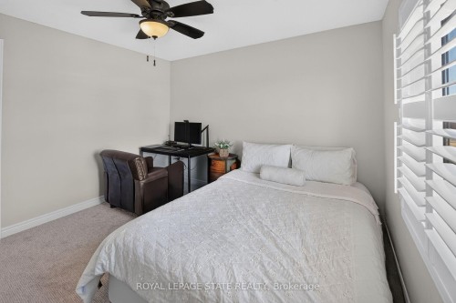 69 Sumner Crescent, Grimsby, ON 