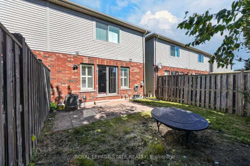69 Sumner Crescent, Grimsby, ON 