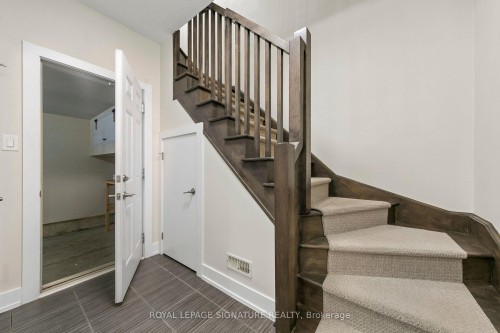 105-1401 Plains Road E, Burlington, ON 
