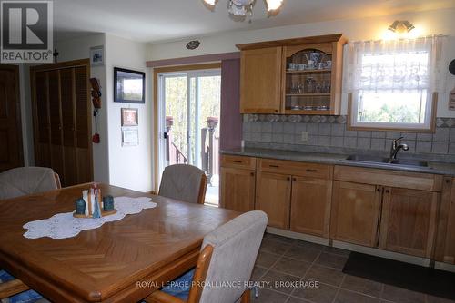 4822 Battersea Road, Frontenac (Frontenac South), ON 