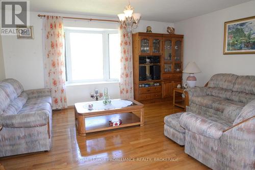4822 Battersea Road, Frontenac (Frontenac South), ON 