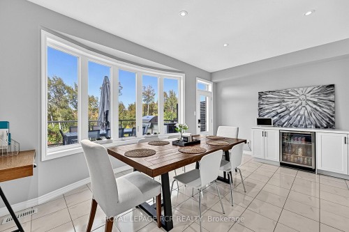 52 Hackett Street, East Gwillimbury, ON 