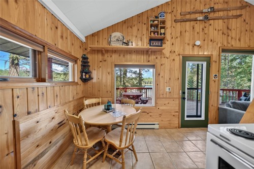 1249 Tie Lake Shore Road, Jaffray, BC 