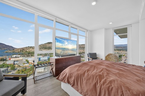 2101-1151 Sunset Drive, Kelowna, BC 
