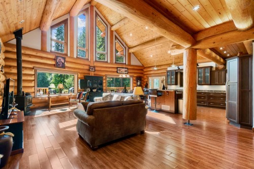 2380 Wm Brown Road, Magna Bay, BC 