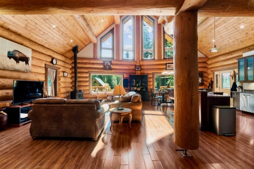 2380 Wm Brown Road, Magna Bay, BC 