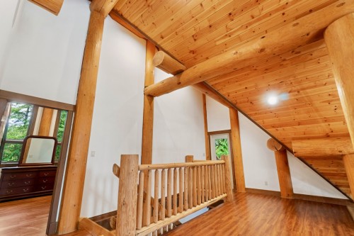 2380 Wm Brown Road, Magna Bay, BC 