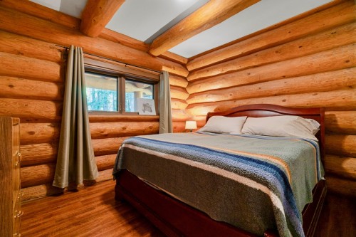 2380 Wm Brown Road, Magna Bay, BC 