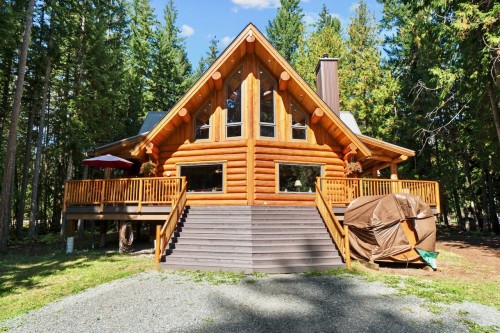 2380 Wm Brown Road, Magna Bay, BC 