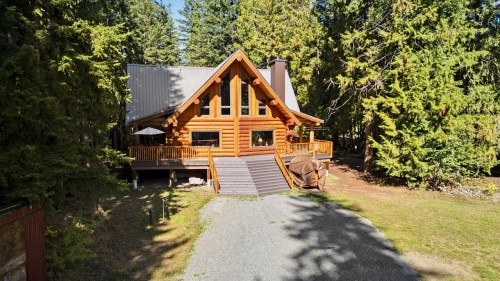2380 Wm Brown Road, Magna Bay, BC 