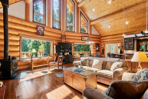 2380 Wm Brown Road, Magna Bay, BC 