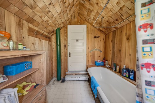 134 5Th Avenue, Cranbrook, BC 