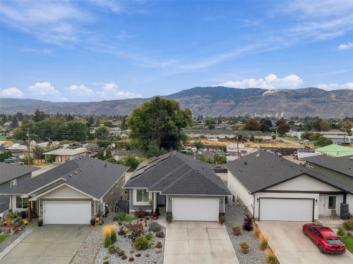 15-1900 Ord Road, Kamloops, BC 